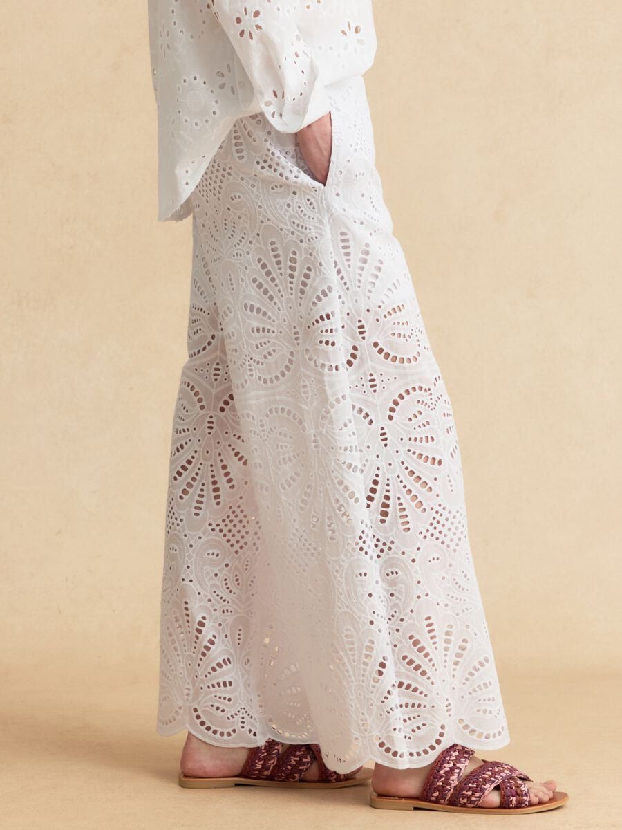 Pantaloni palazzo bianchi in puro cotone sangallo regular fit_3