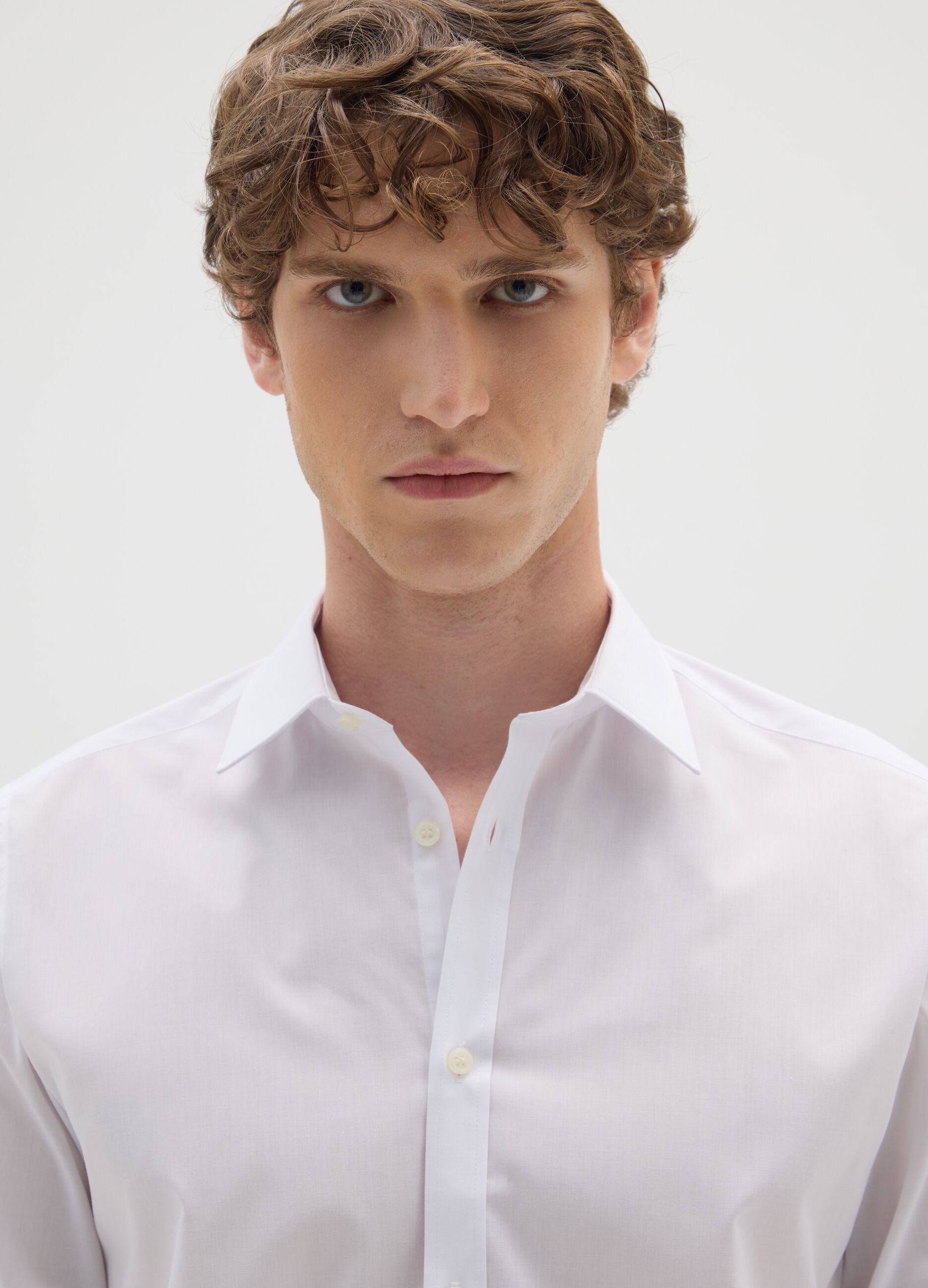 Men's White Cotton Blend Slim Fit Easy Iron Shirt