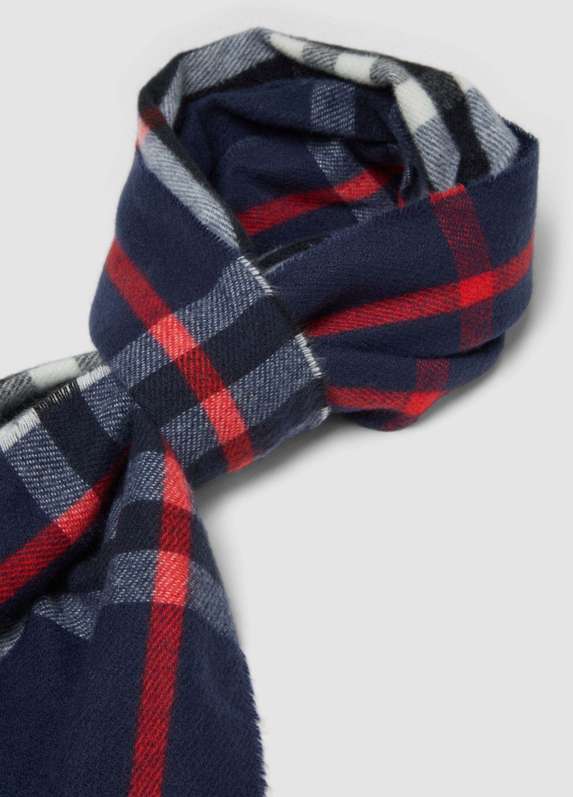 Navy checked scarf with fringes