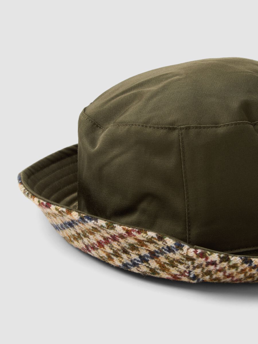 Cappello reversibile verde in misto cotone_2