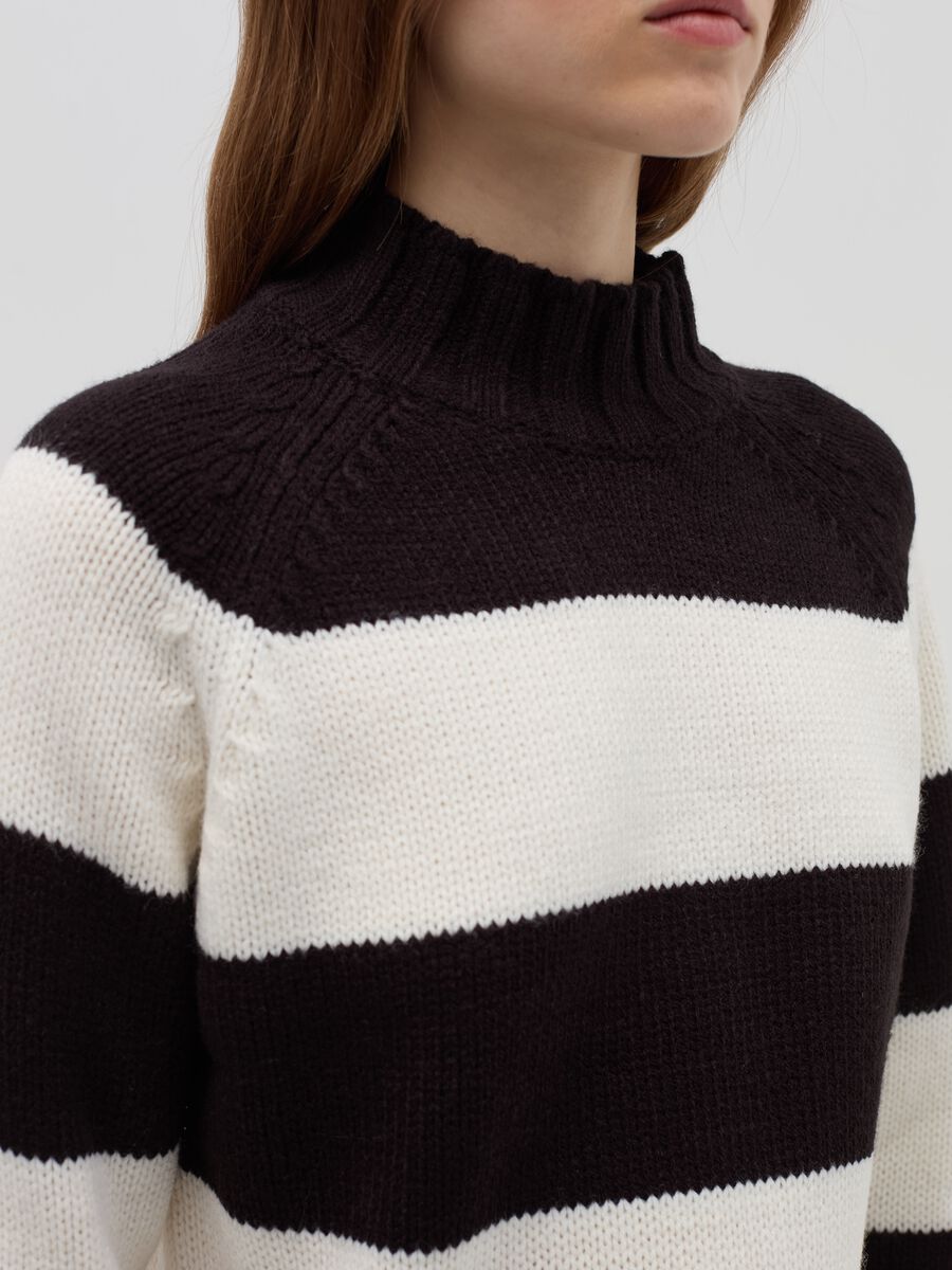 Striped knit top with mock neck_3