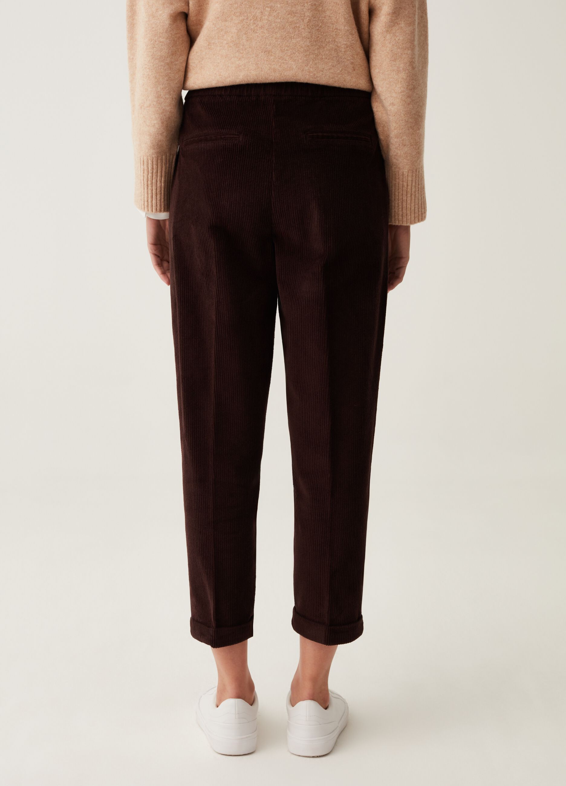 Joggers cropped in corduroy_2