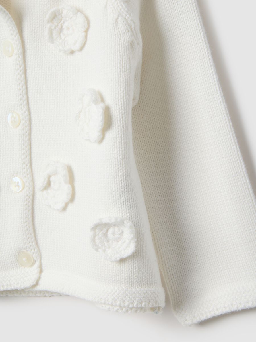 White organic cotton regular fit cardigan for girls_3