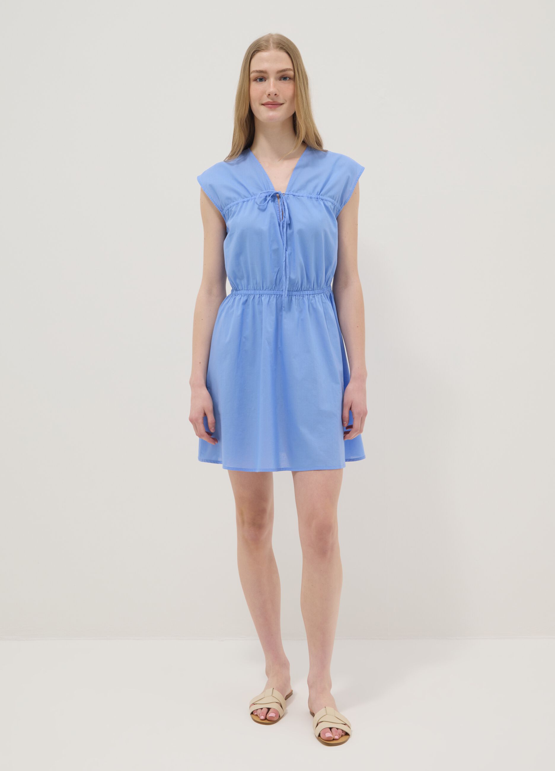 Light blue pure cotton regular-fit dress with V-neck and tie fastening
