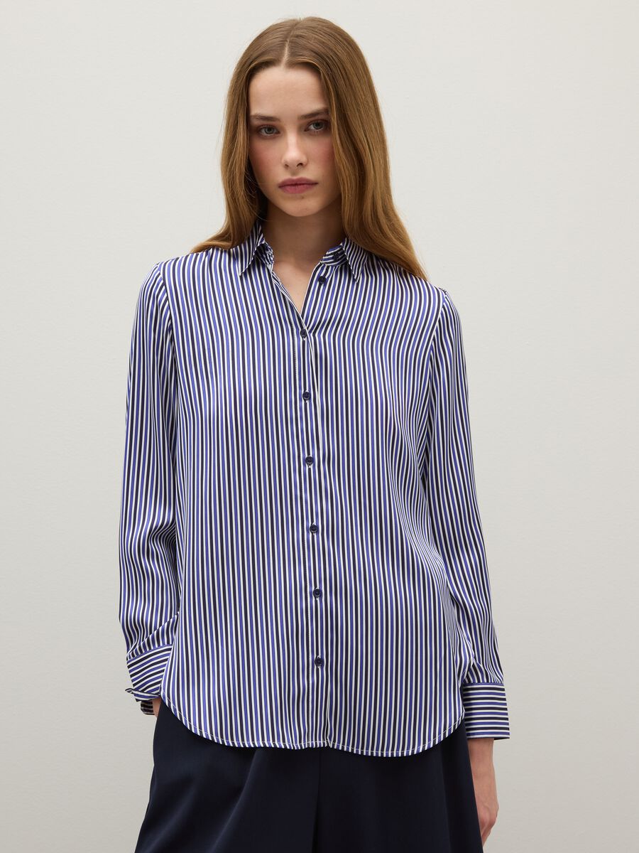 Blue striped shirt in stretch fabric_0