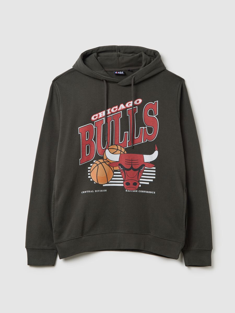 Grey NBA Chicago Bulls sweatshirt with hood_4