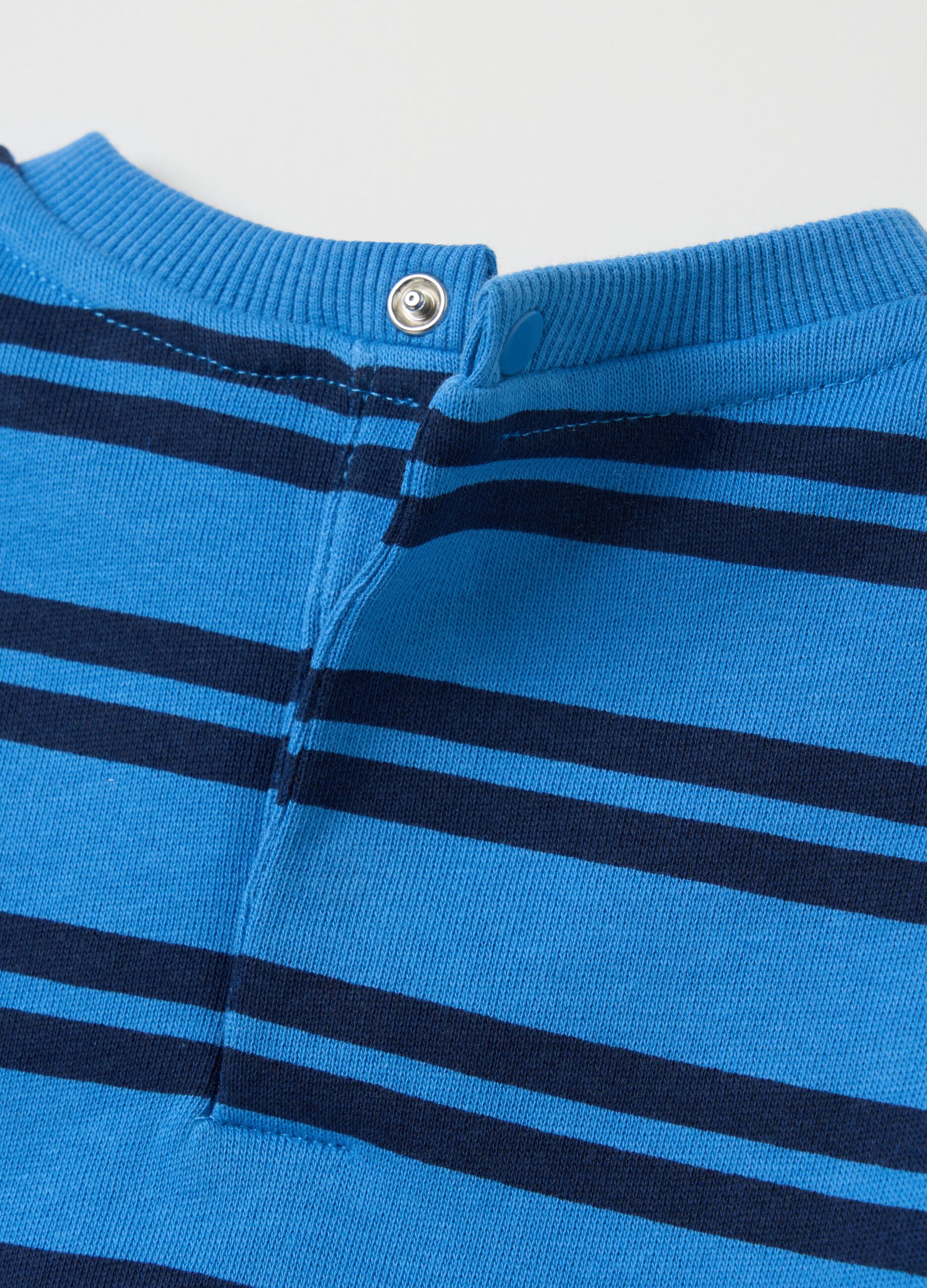 Sweatshirt in striped French terry with "Captain Friend" print