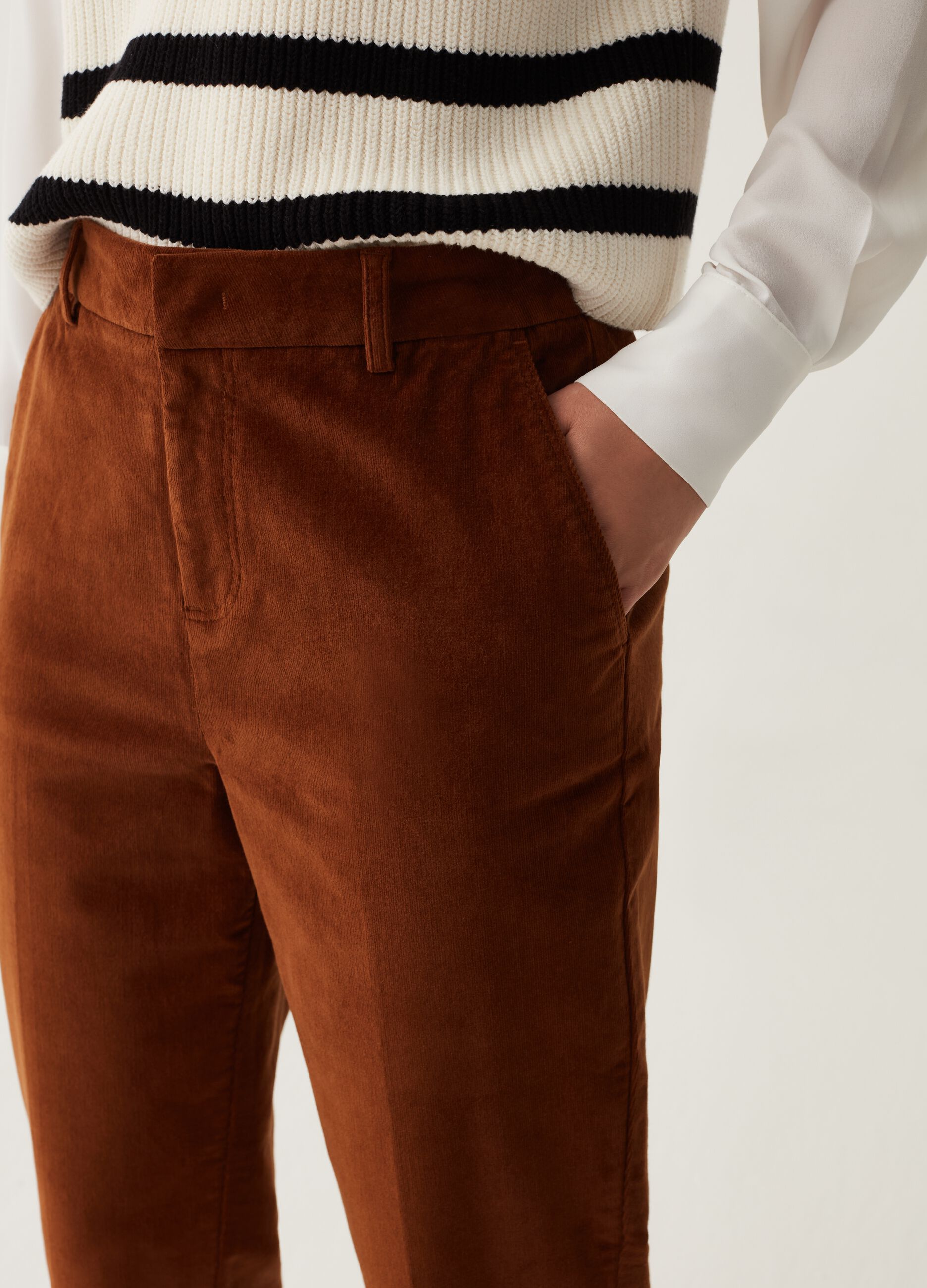 Pantalone chino in velluto_3
