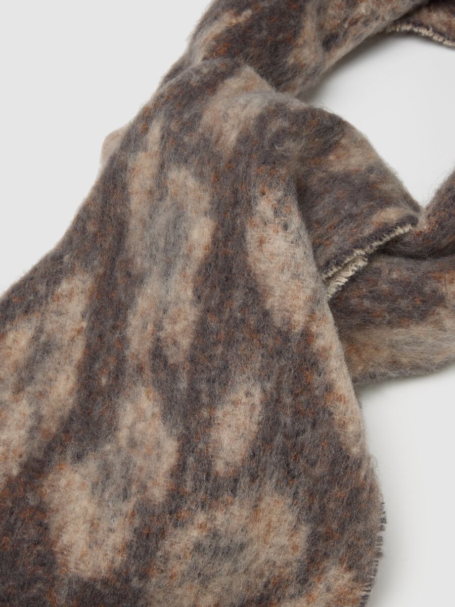 Brown Leopard Print Scarf with Fringes_1