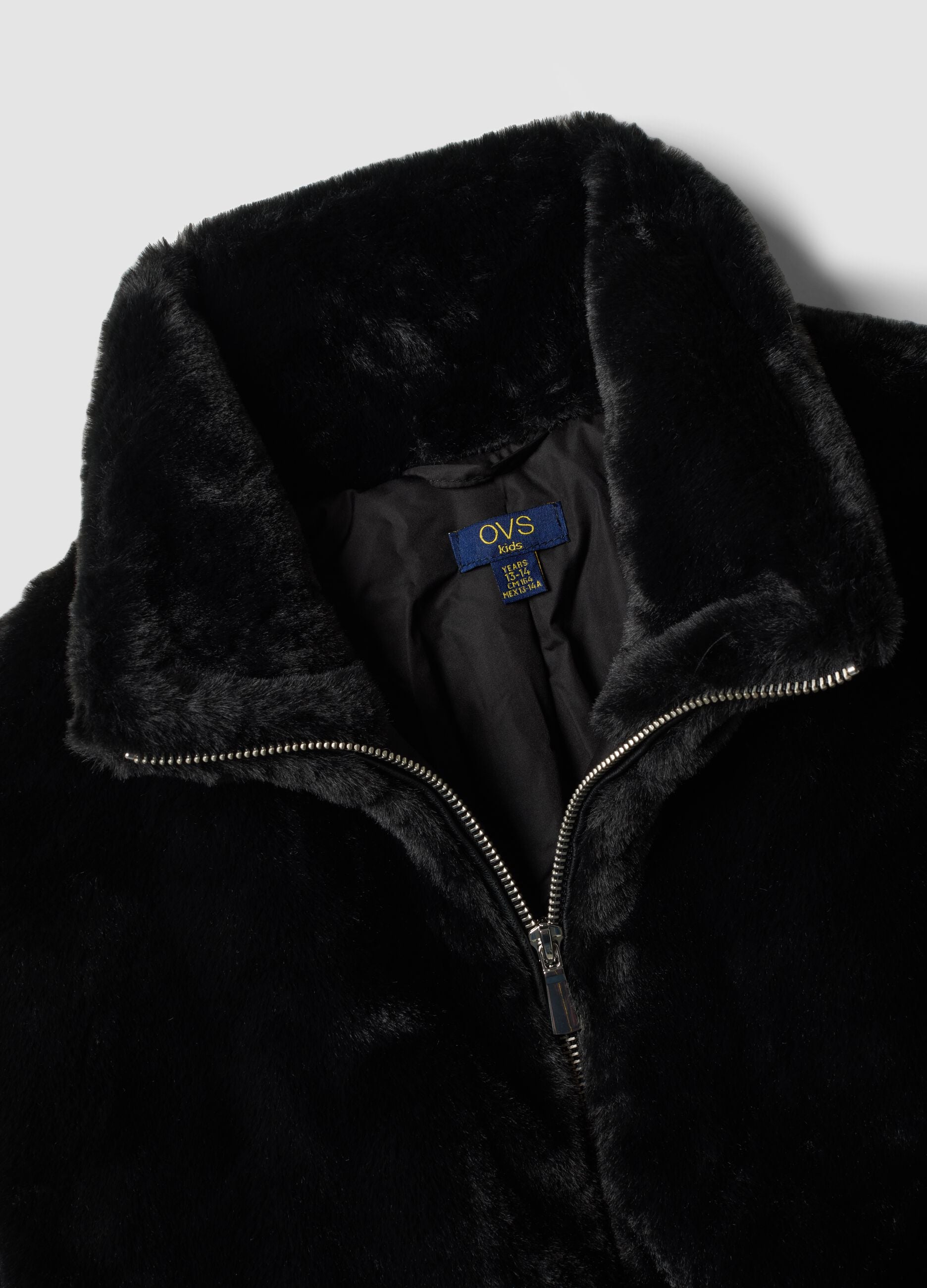 Black padded jacket with zip, regular fit