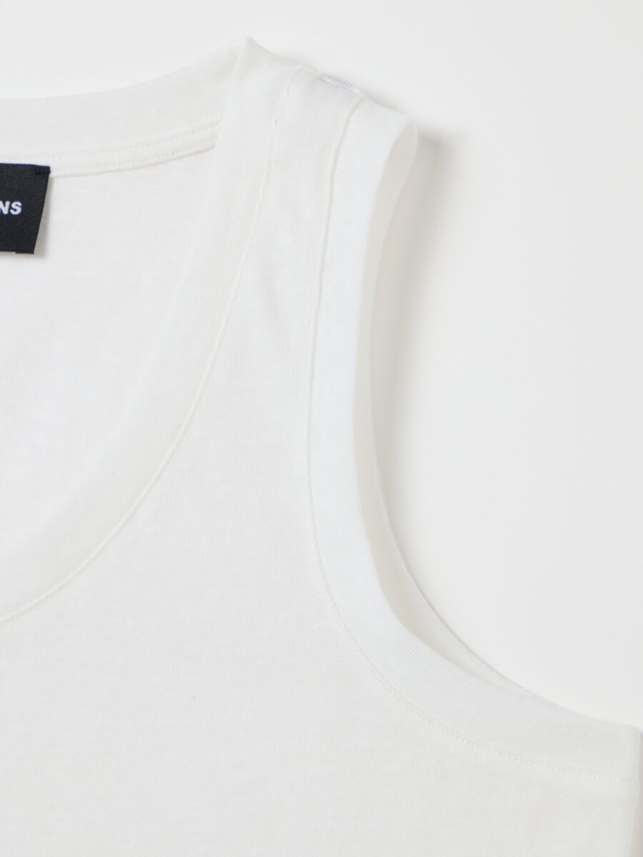 White Cotton Blend Vest_5