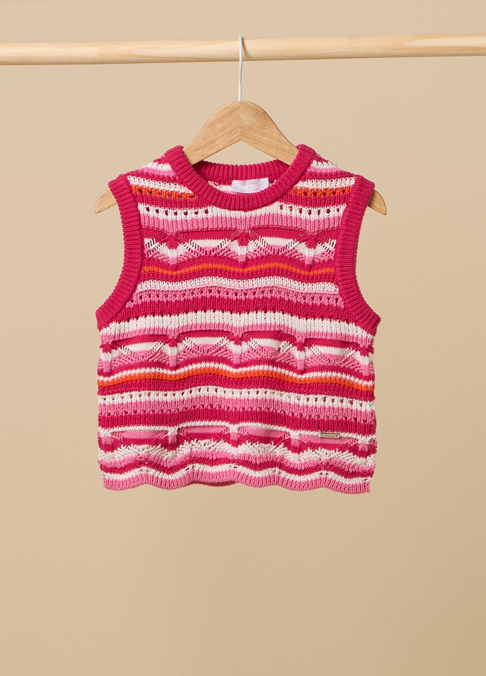 Knitted gilet in cotton