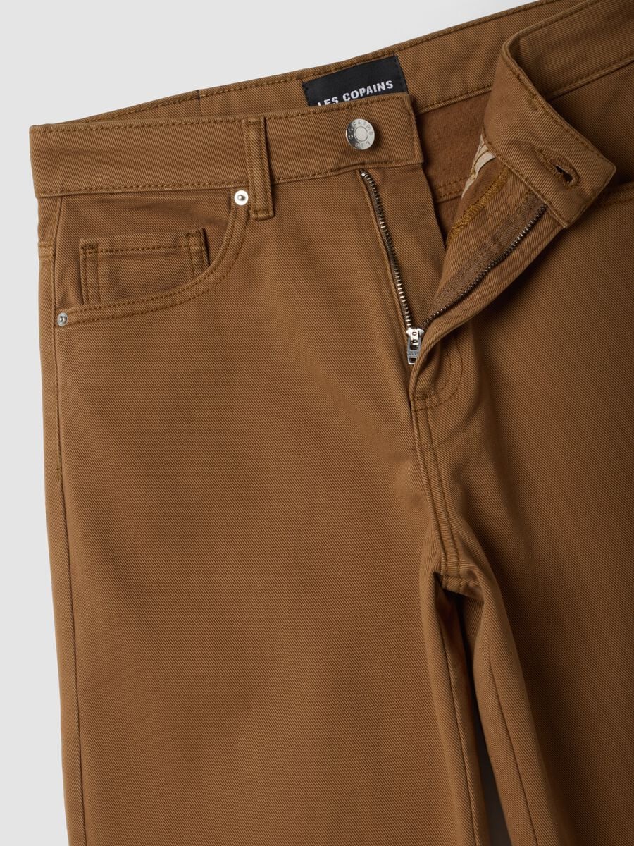 Jeans marroni wide leg in puro cotone_1