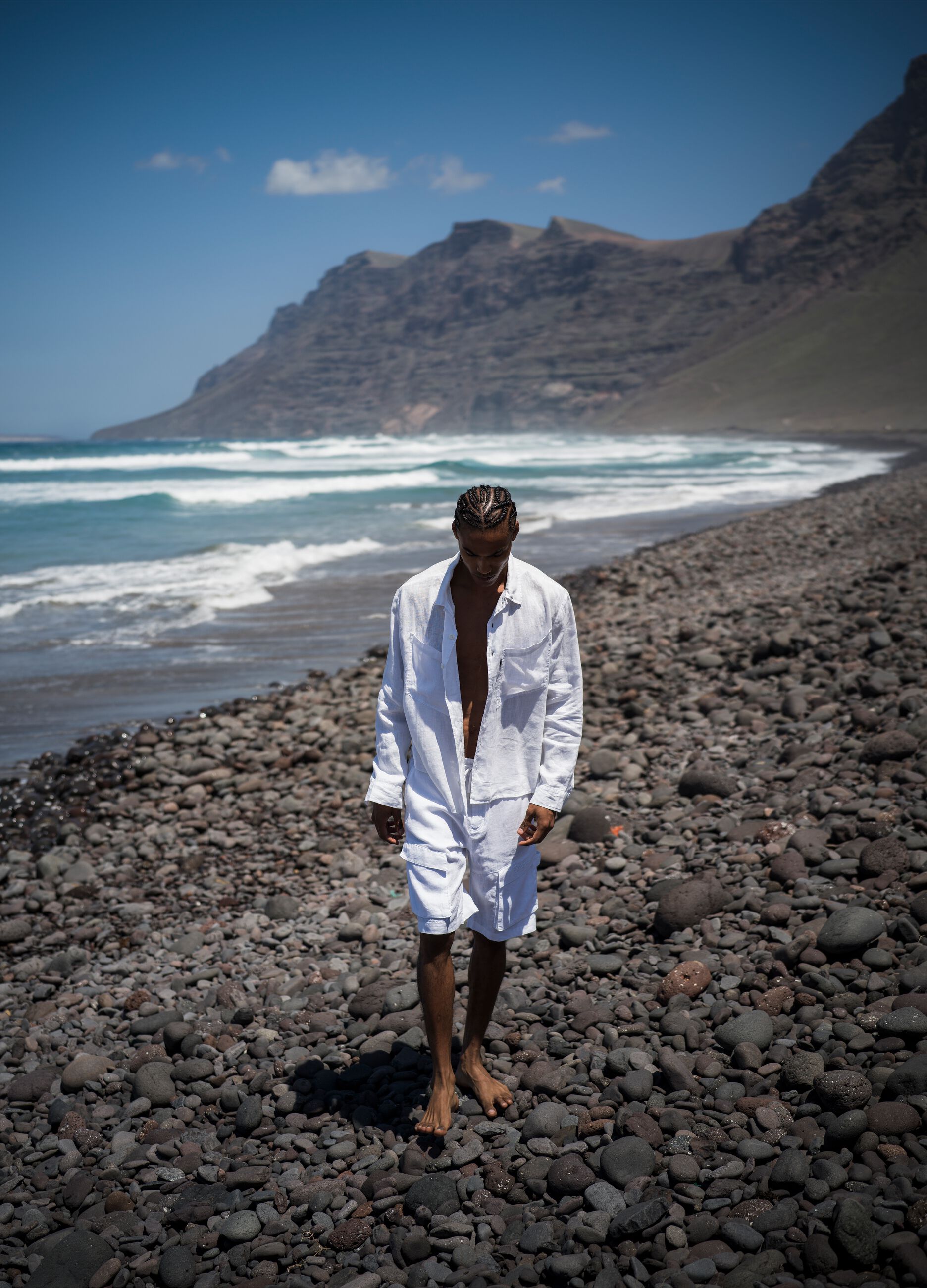 100% Linen Cargo Shorts White