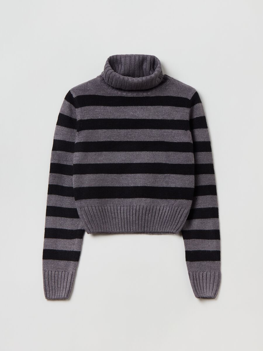 Pullover a collo alto in fantasia a righe_0