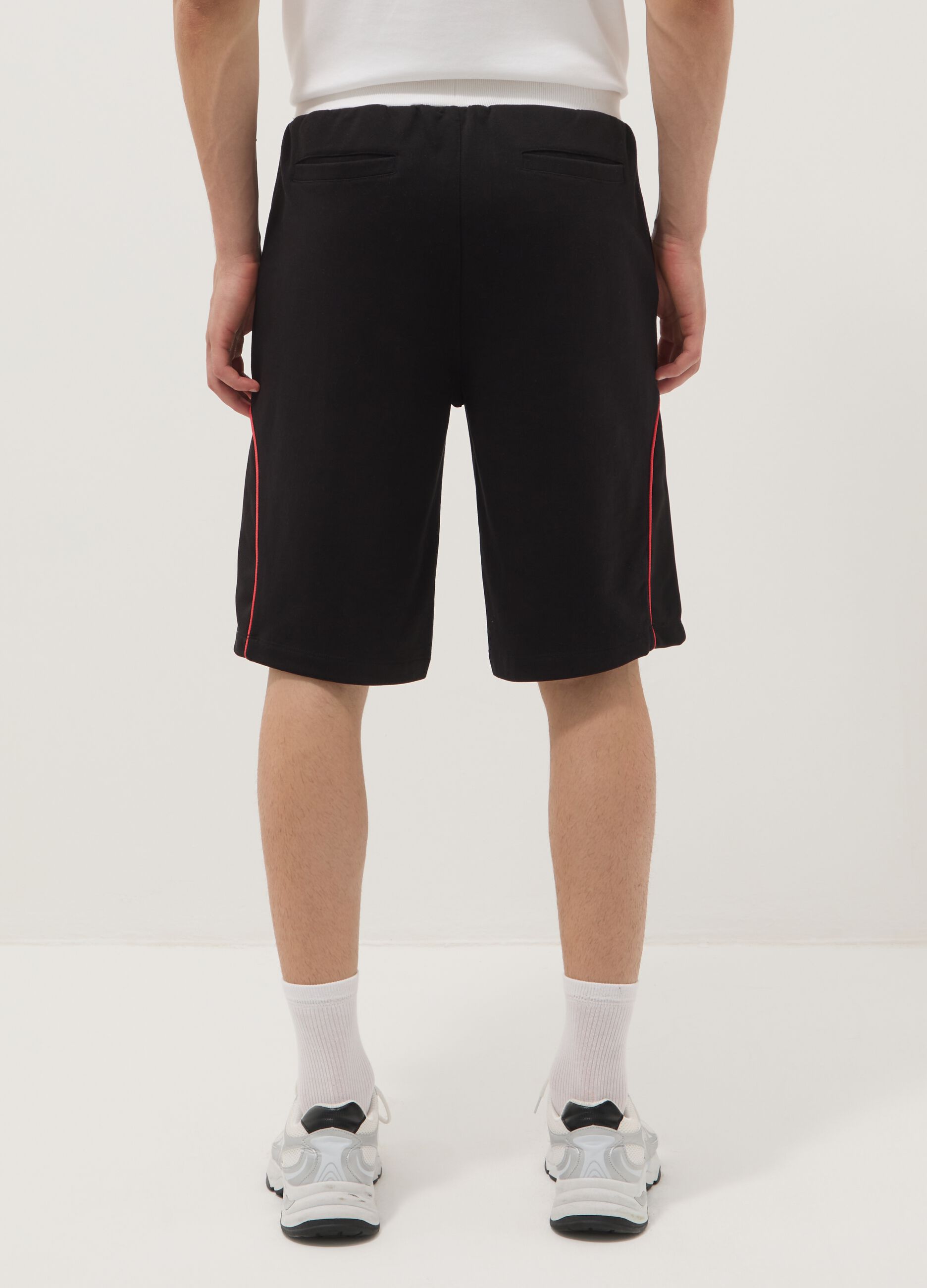 Black cotton-blend sports shorts, regular fit