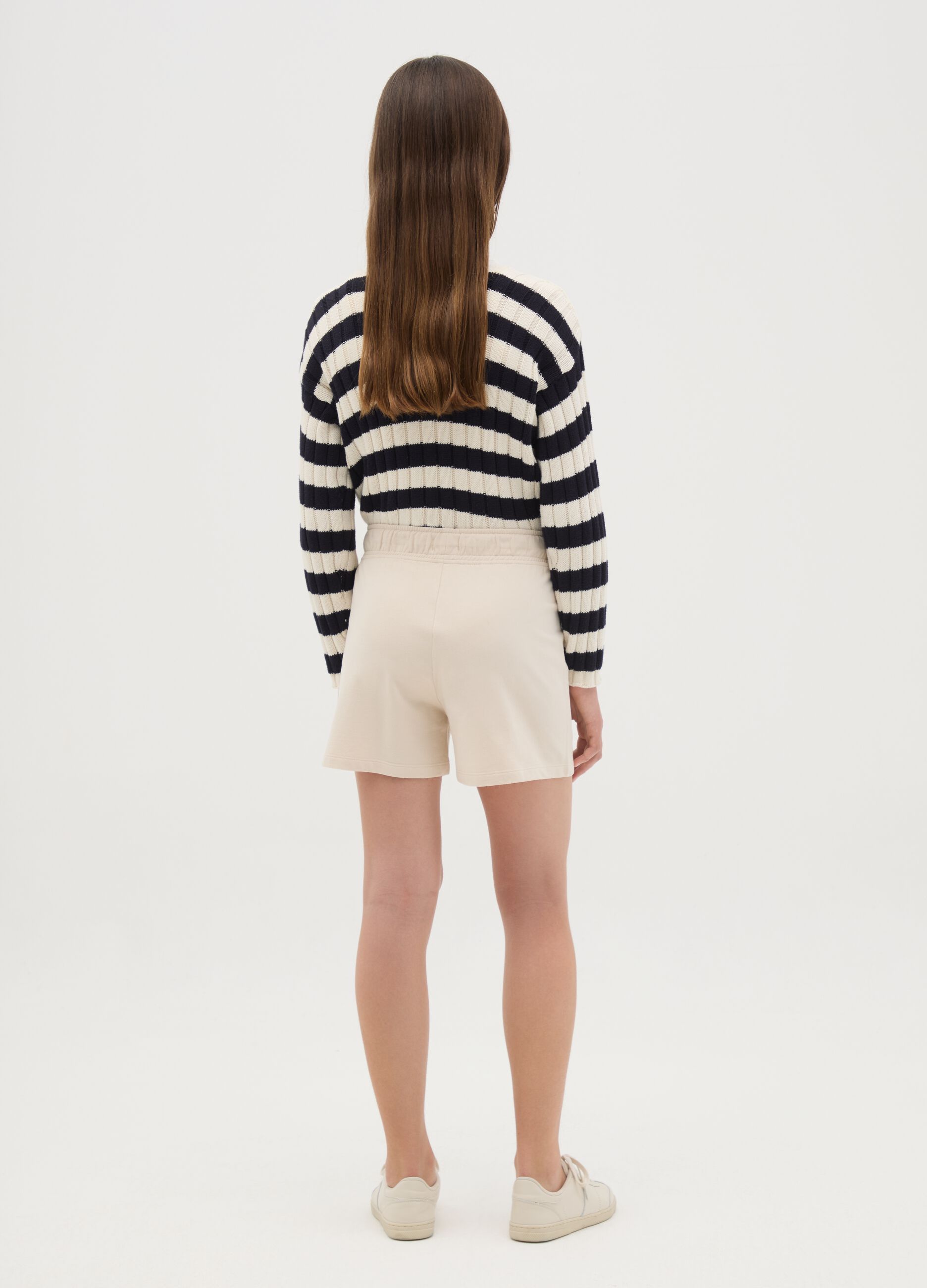 Beige shorts in cotton with drawstring