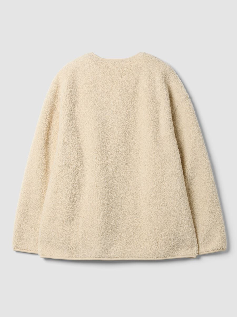 White crew-neck top with buttons_2
