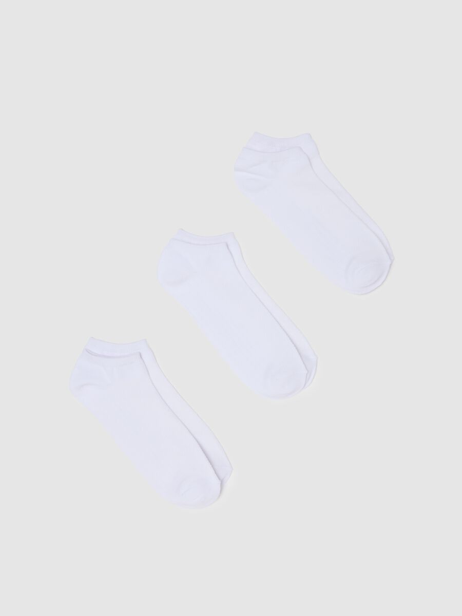 Tripack of white ankle sport socks in regular fit cotton blend_0