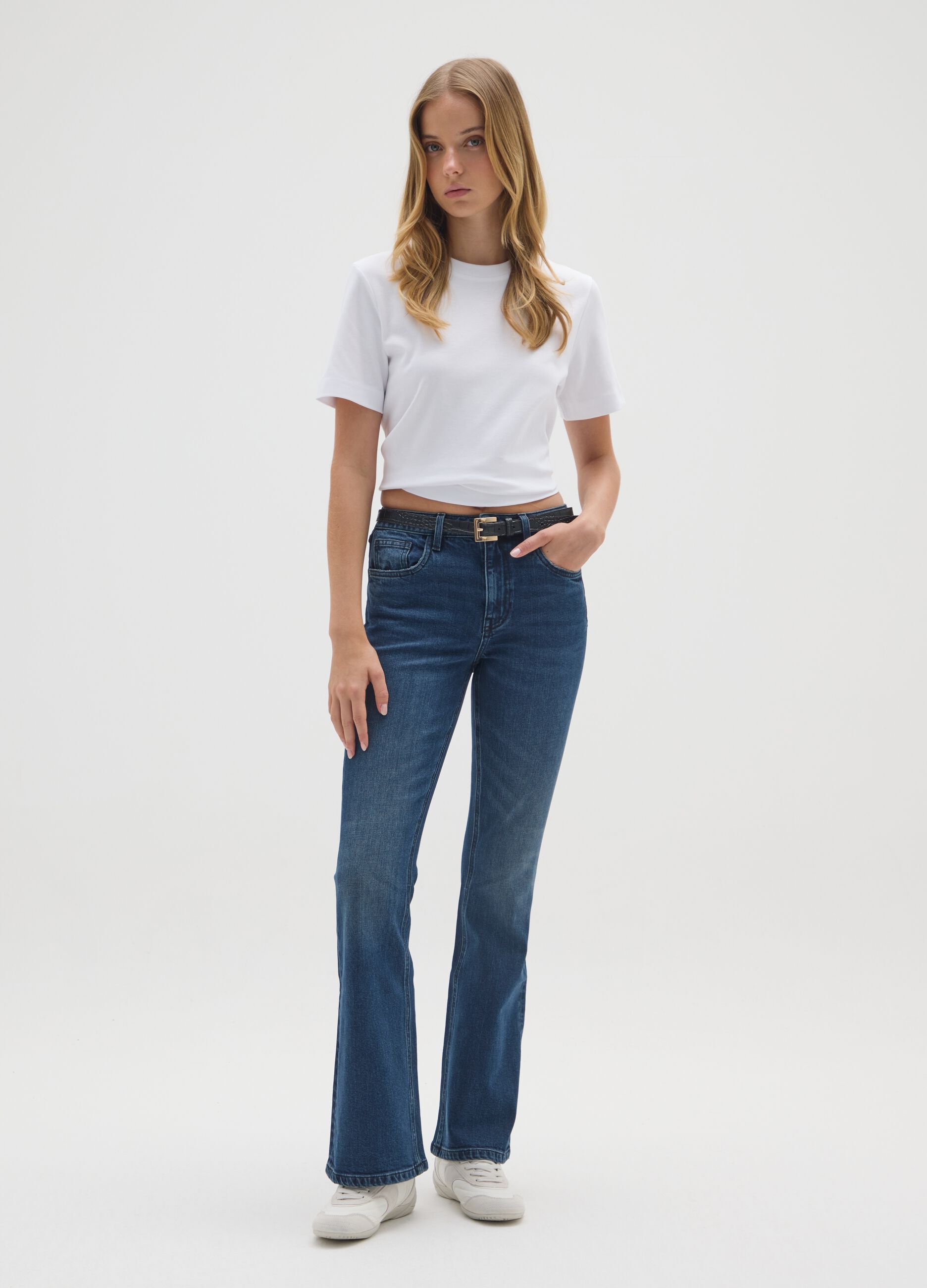 Jeans in cotone elasticizzato blu flare