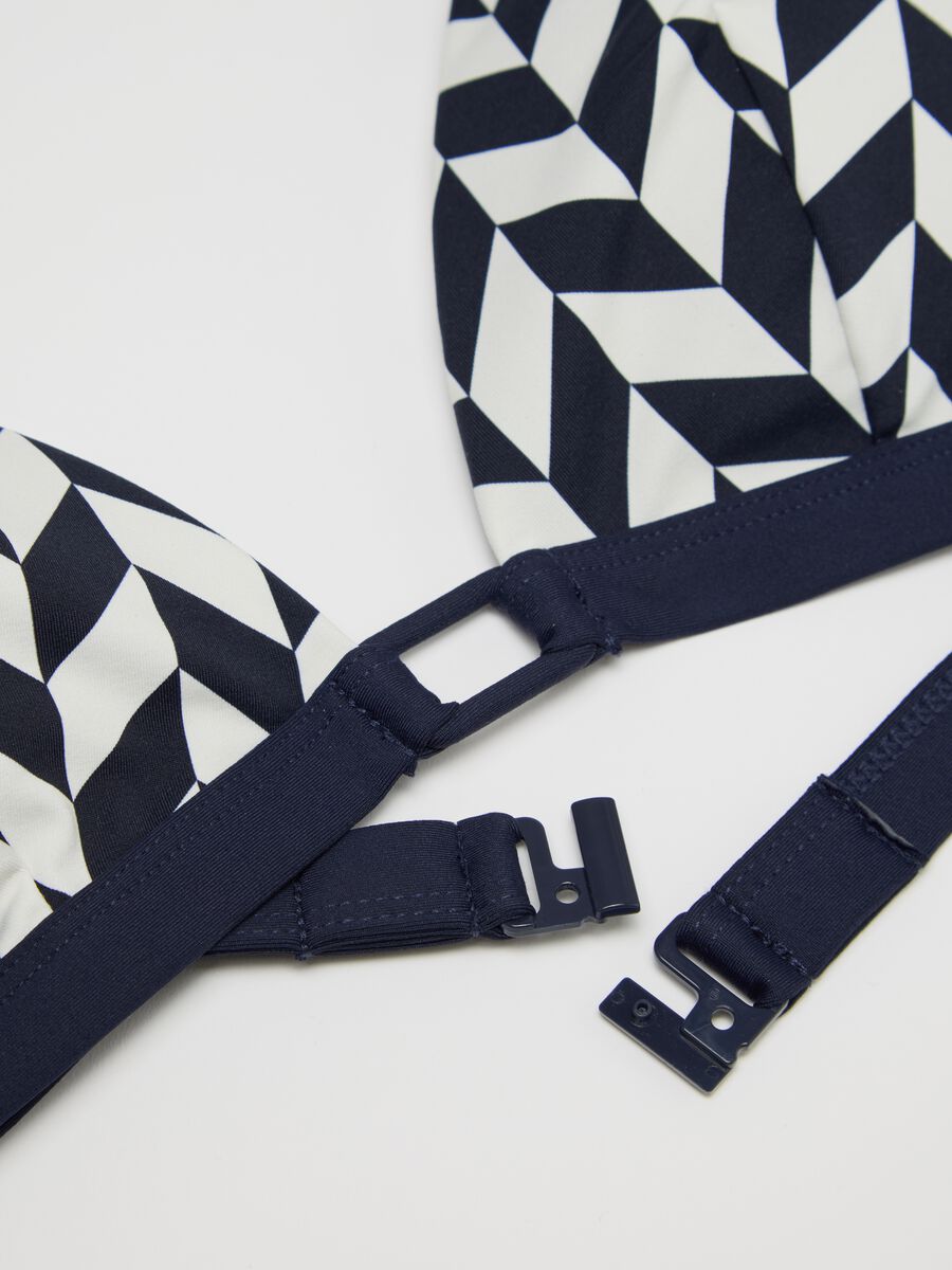 Women’s bikini top in stretch fabric with geometric print_5