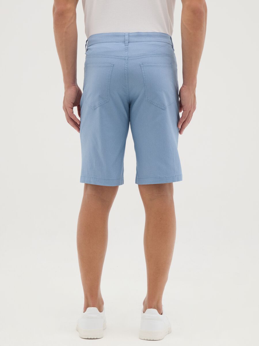 Men's regular fit blue stretch cotton bermuda shorts_3