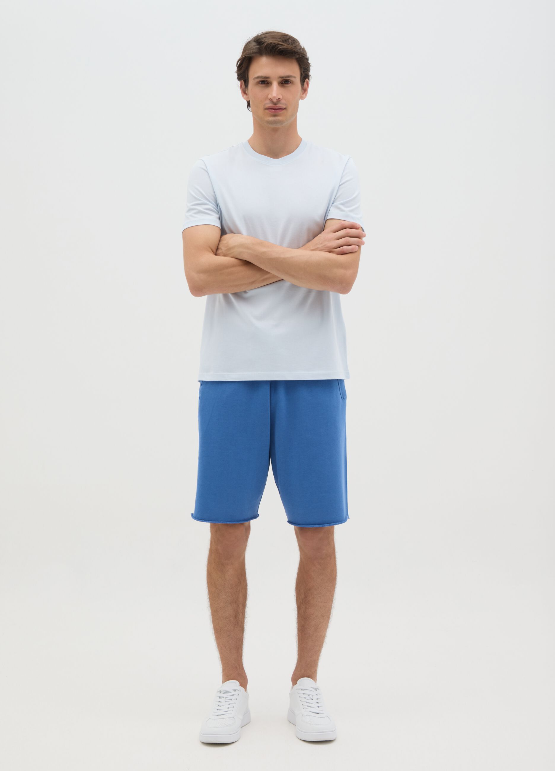 Men's blue cotton blend regular fit shorts with adjustable drawstring