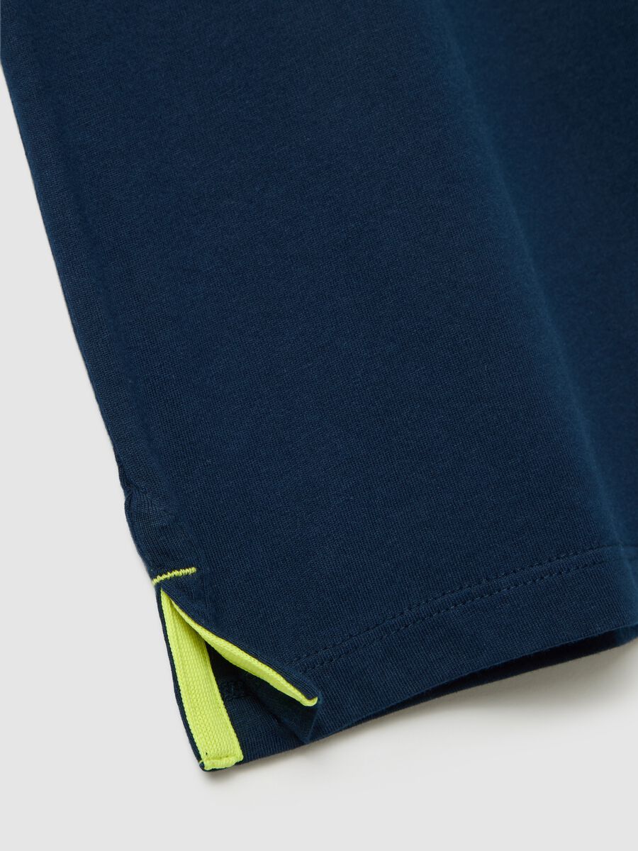 Men's pure cotton dark blue regular fit t-shirt with neon details_5