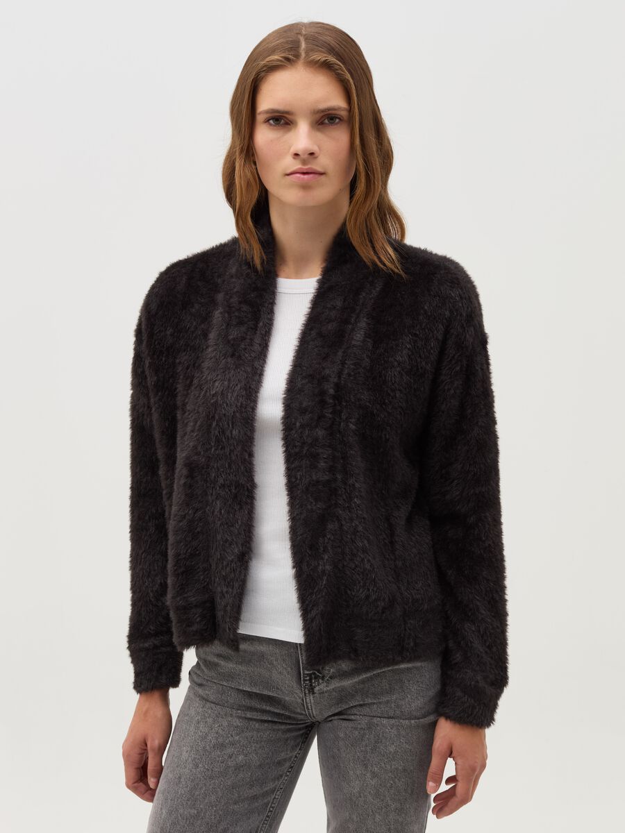 Open cardigan in furry yarn_0