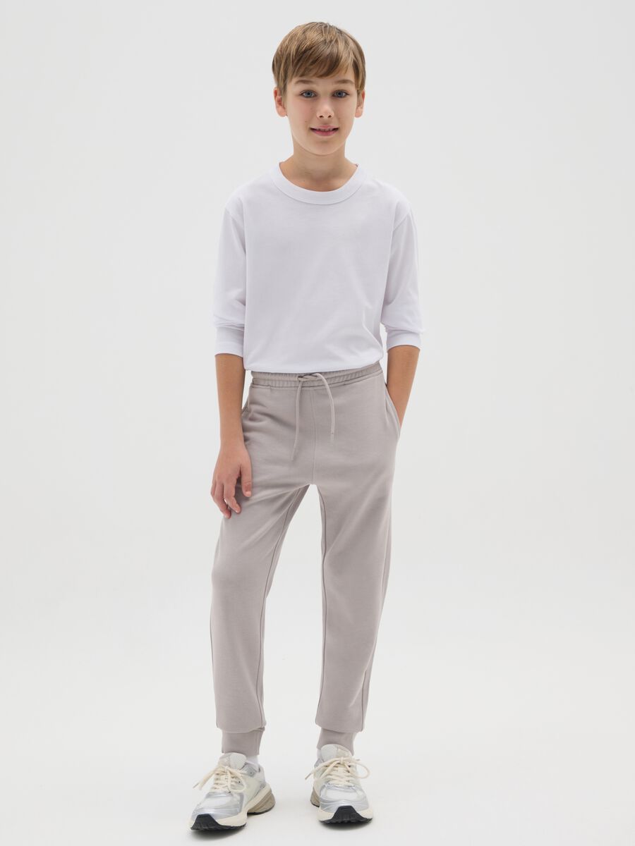 Pantaloni jogger da ragazzo in puro cotone grigio regular fit_1