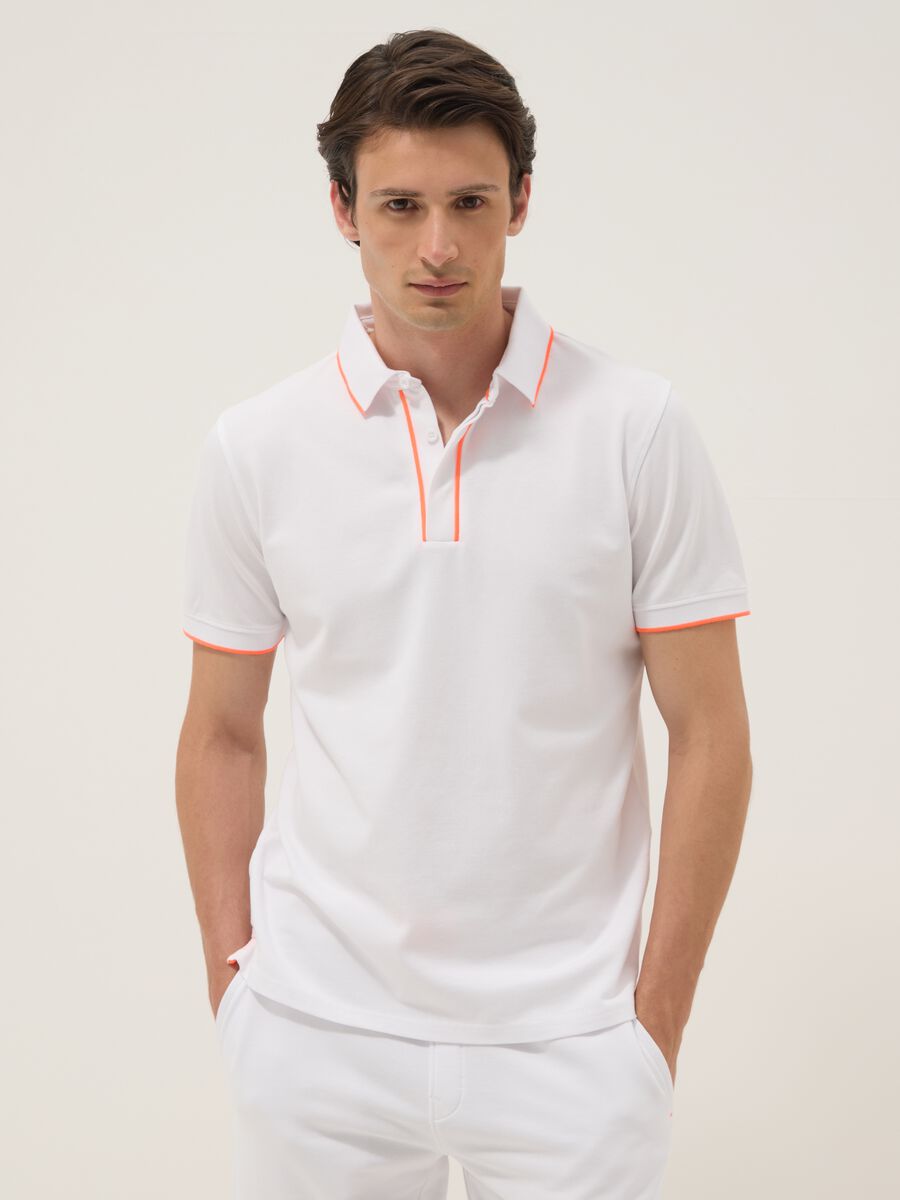 White stretch cotton polo shirt with contrast trims_0