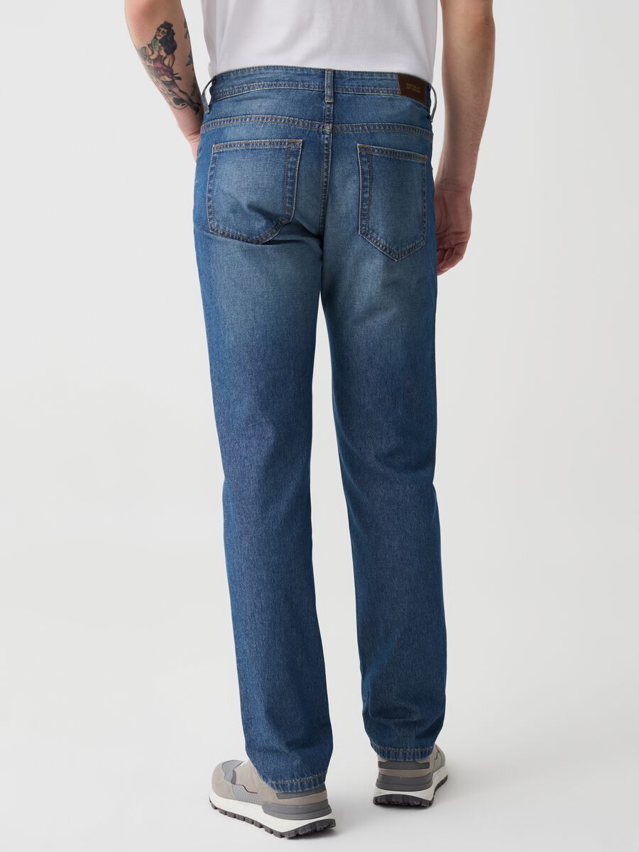 Regular-fit jeans with five pockets_2