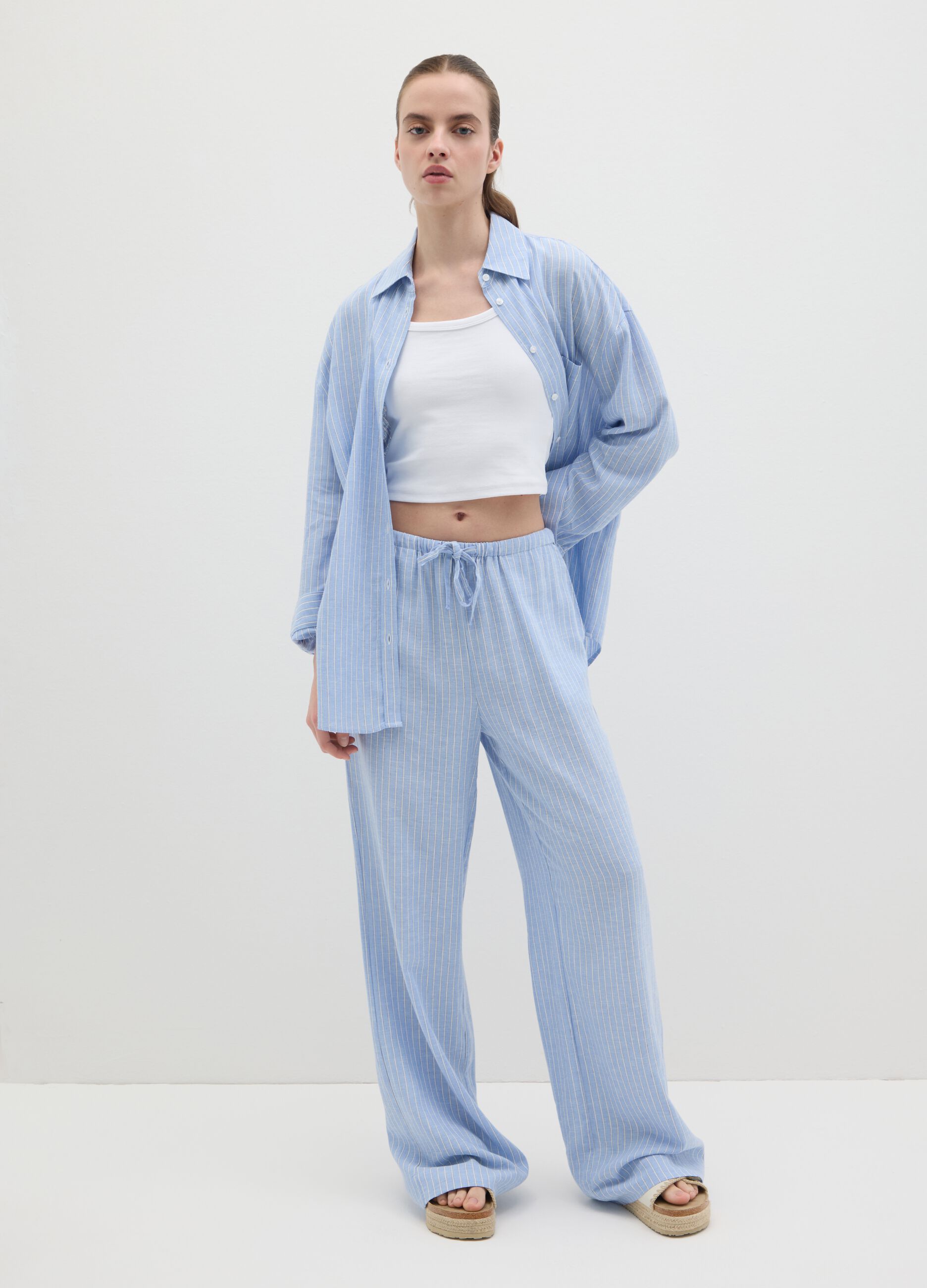 Women's oversized shirt in blue viscose and linen blend regular fit