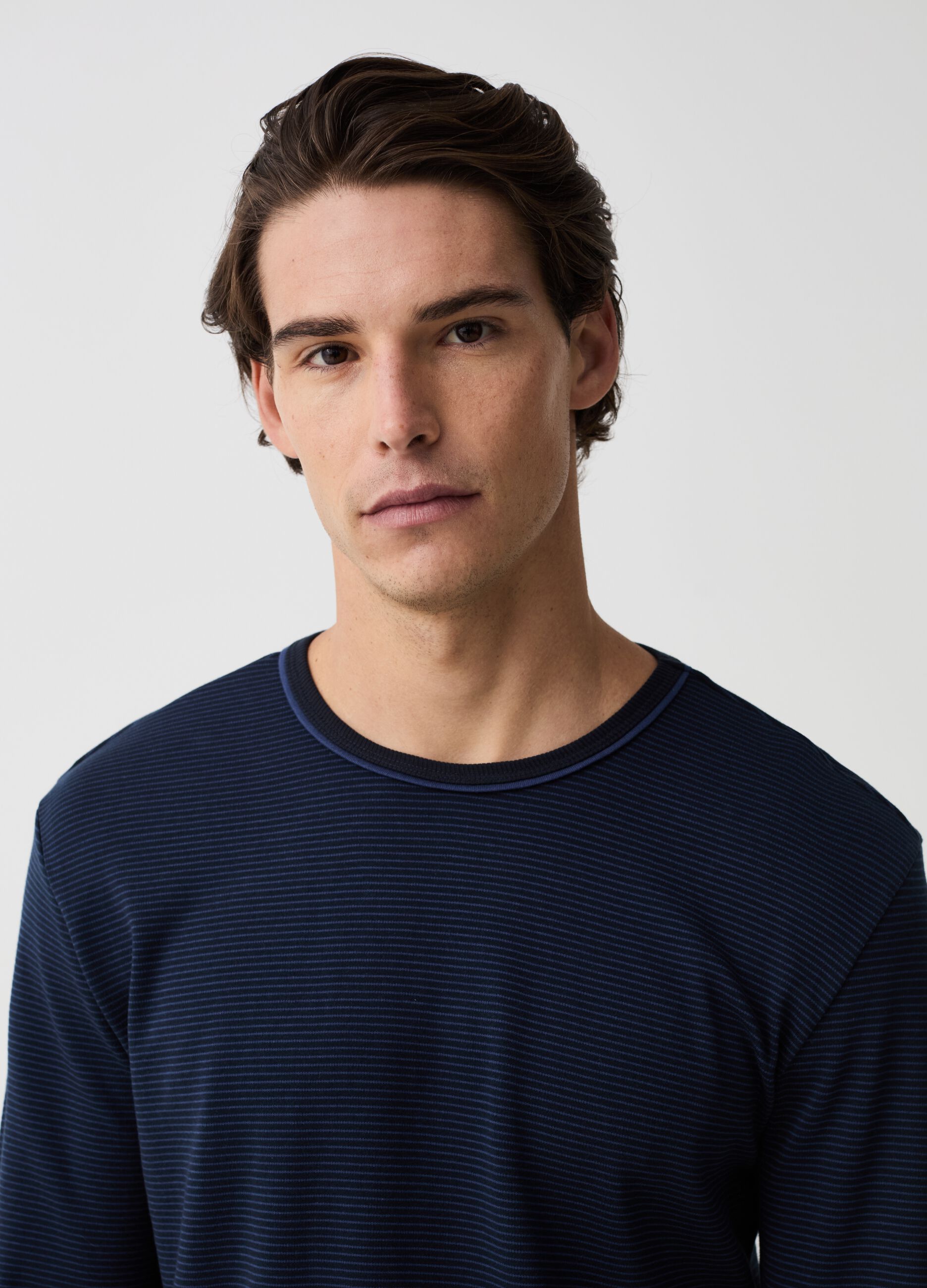 Long pyjamas with thin striped top