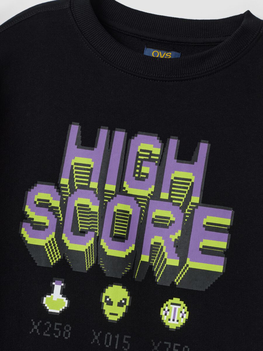 Black pure cotton sweatshirt with gaming print and crew neck_4