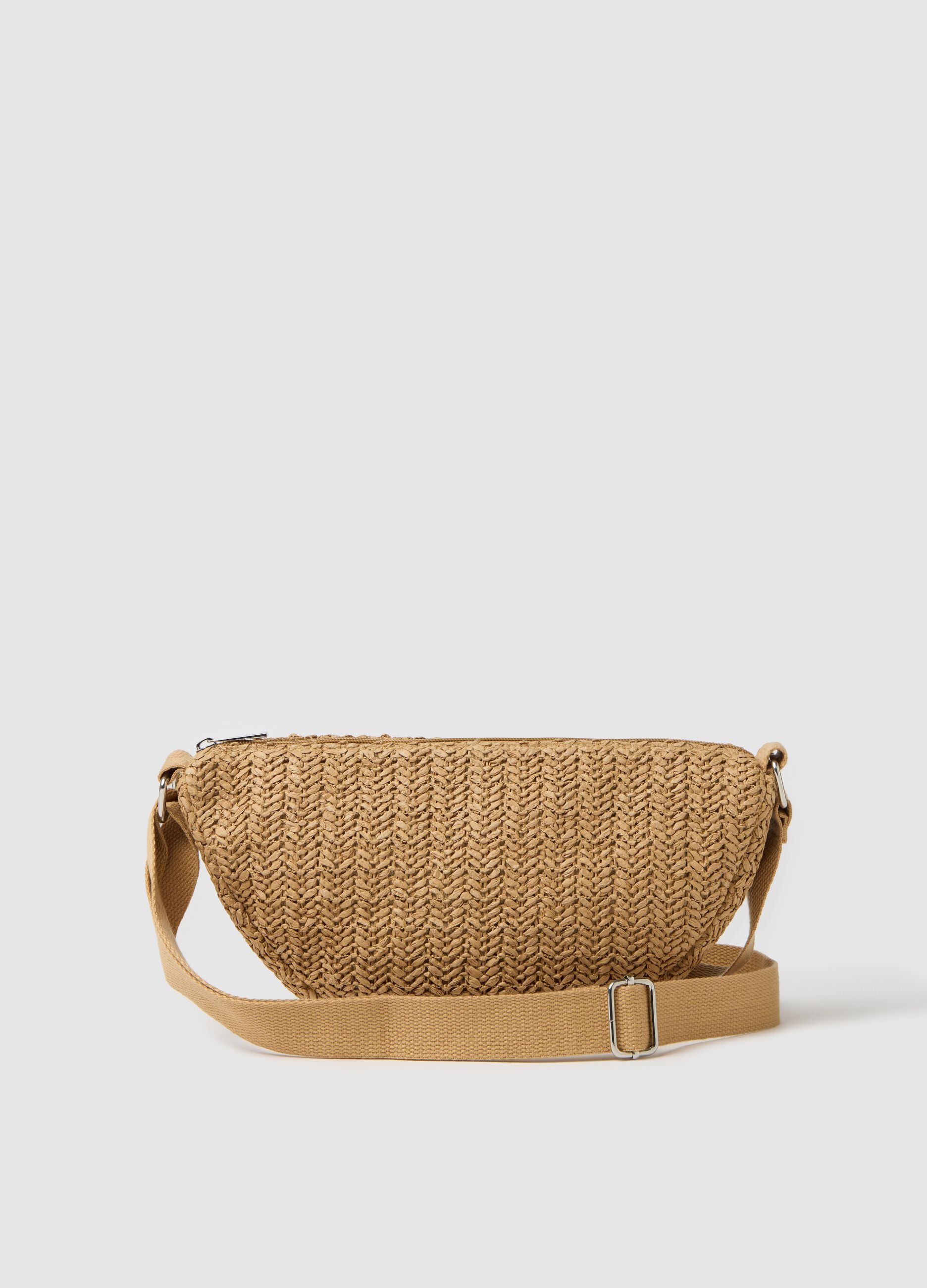 Beige hobo bag in raffia