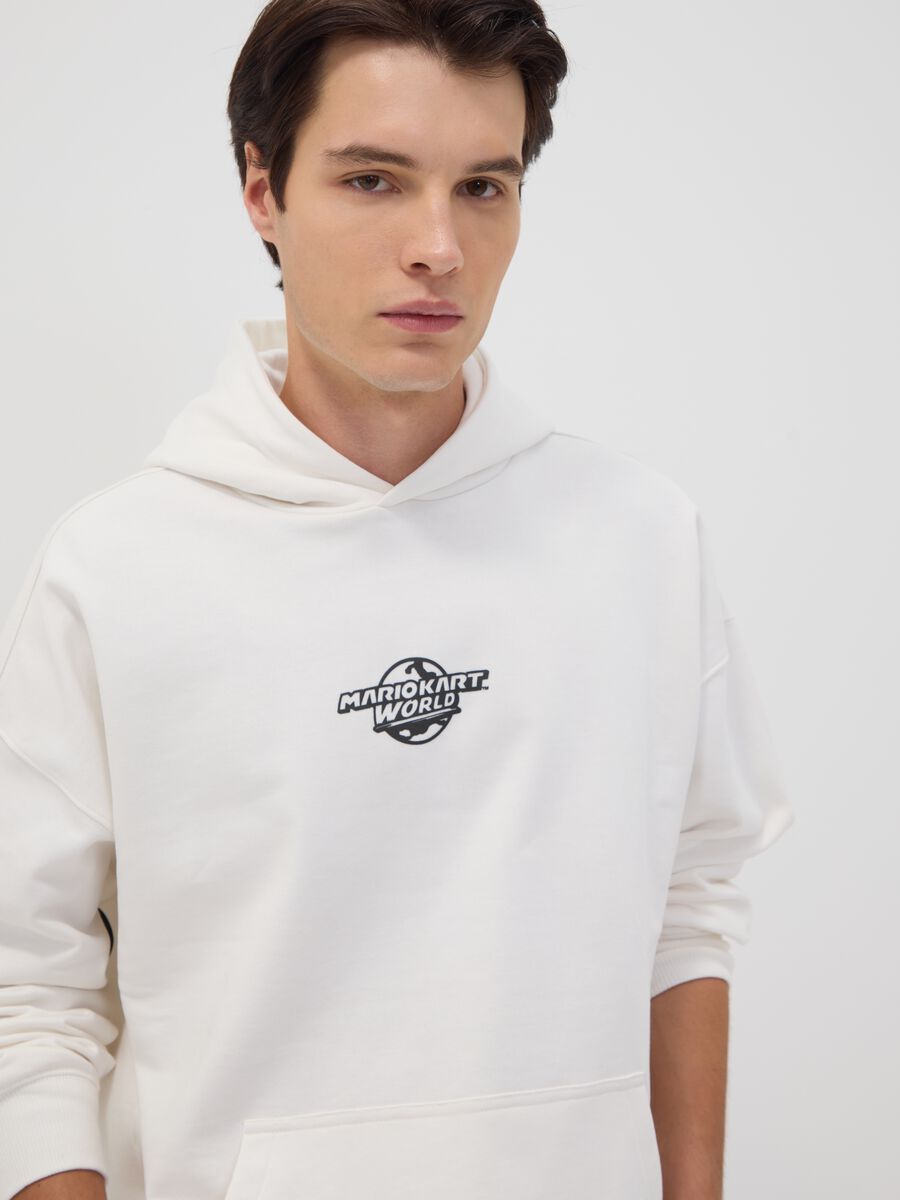 White pure cotton hoodie with Mario Kart print_0
