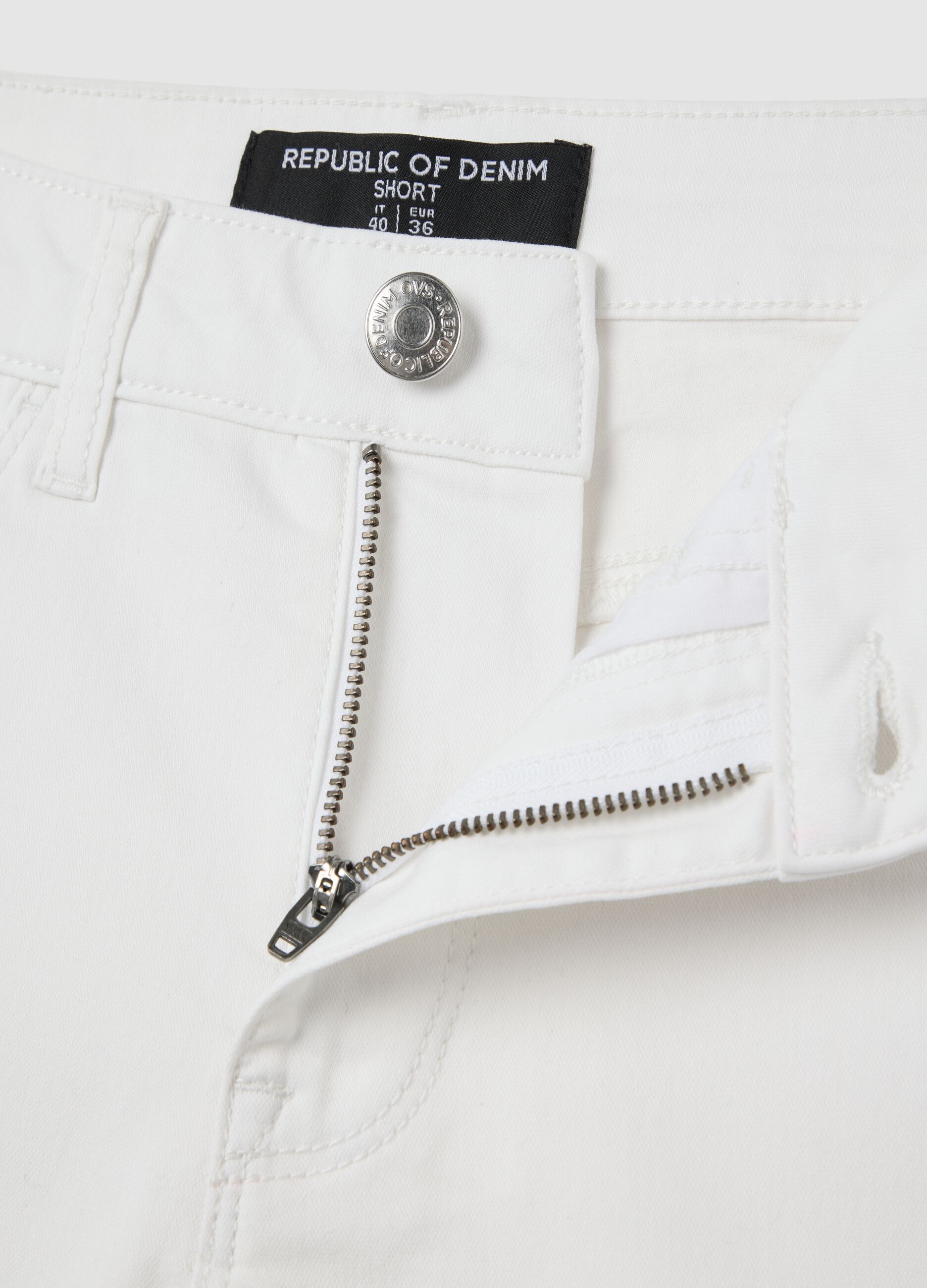 Shorts da donna in misto cotone bianco regular fit