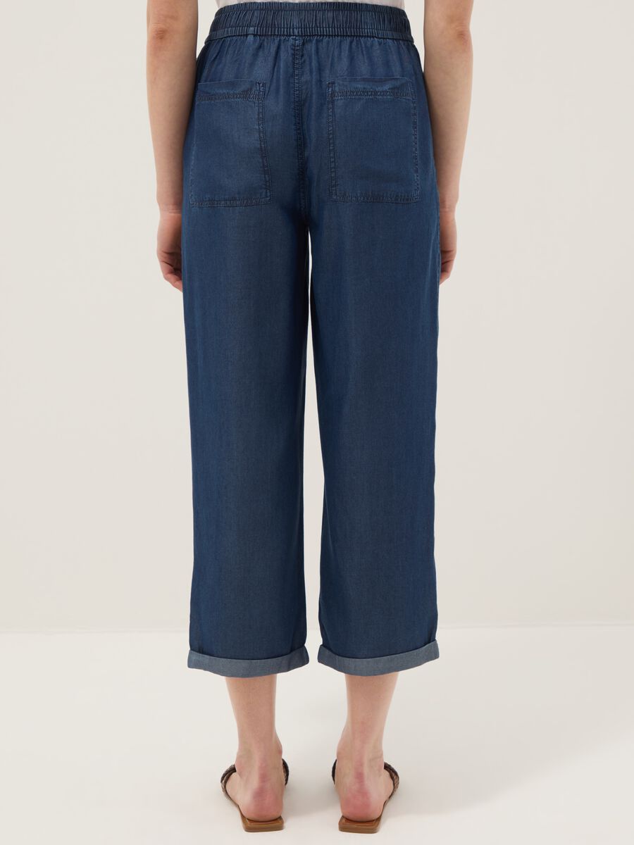 Blue denim jeans in 100% lyocell with elasticated waist, relaxed fit_2