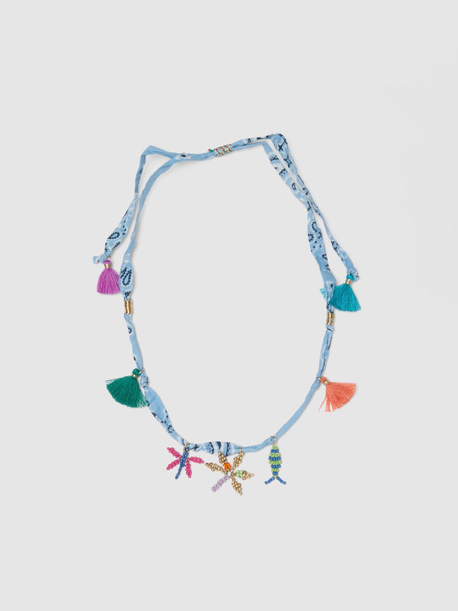 Collana bandana multicolor con charms_0