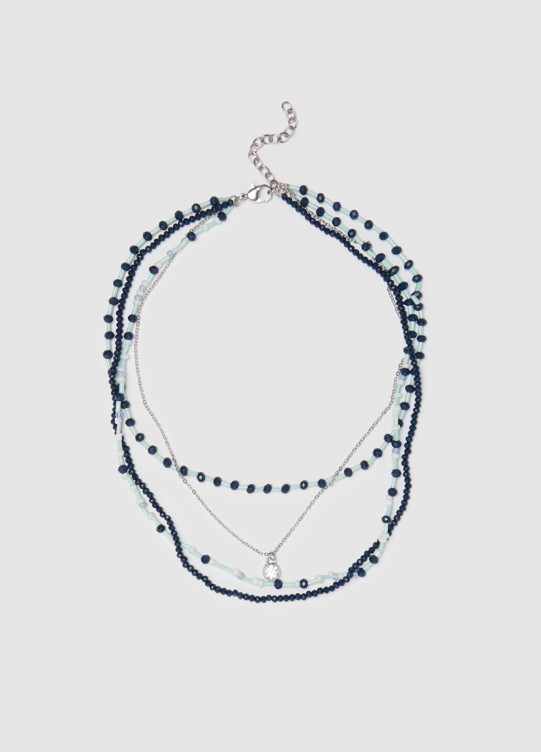 Collana multifili con perline e pendente in strass