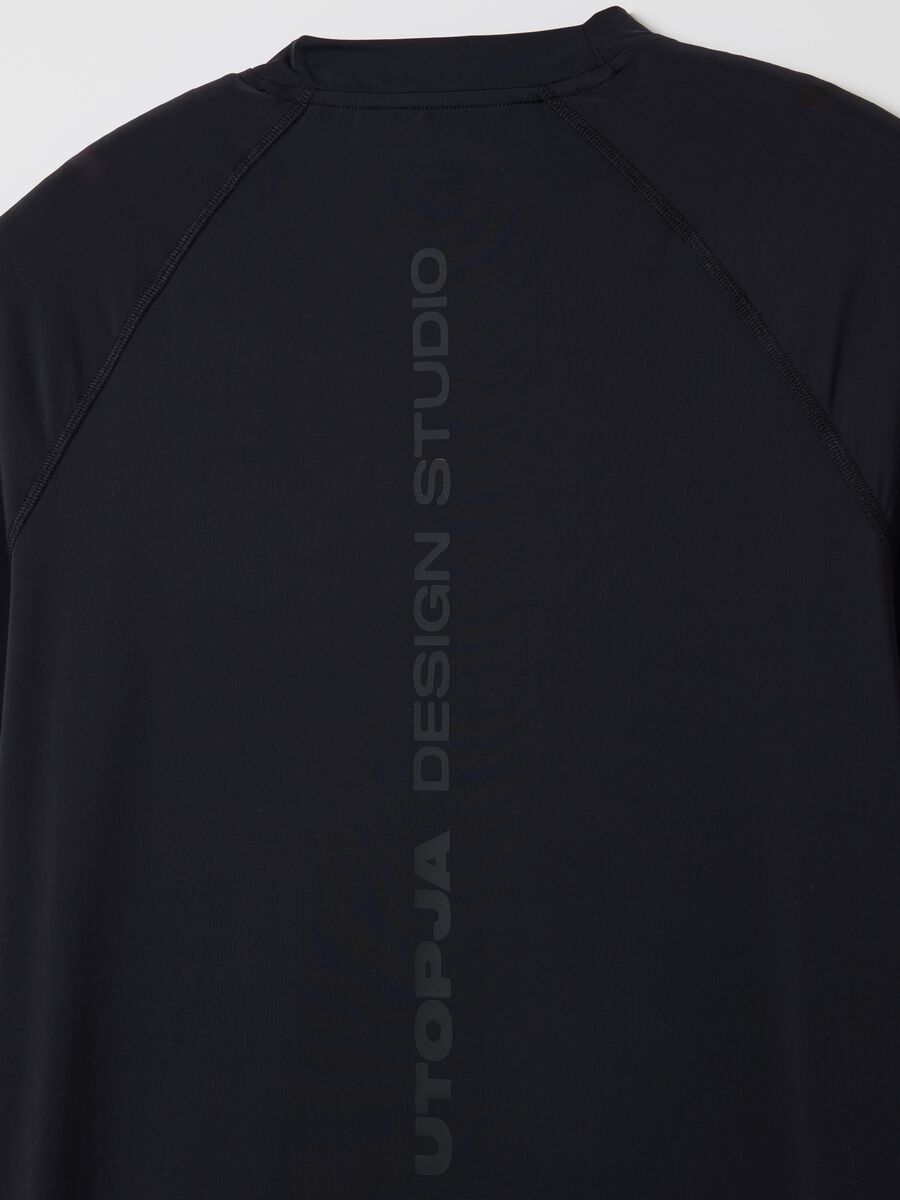 Technical Ultralight Black T-shirt_7