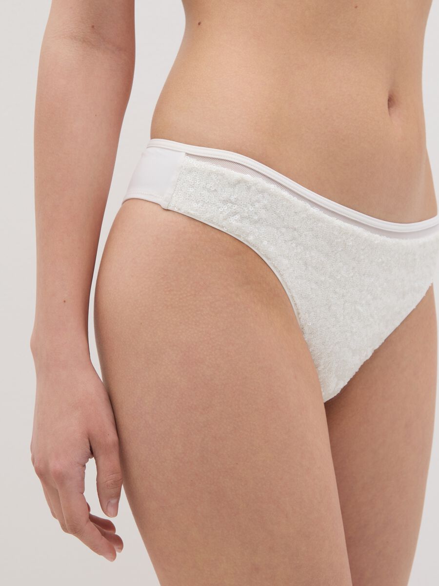 Women’s Brazilian-cut briefs in white stretch fabric with sequins_4