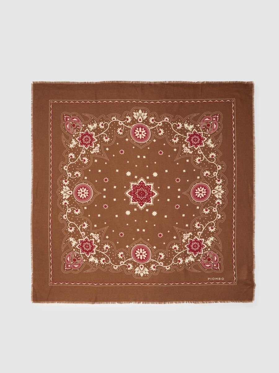 Brown scarf with floral details_2