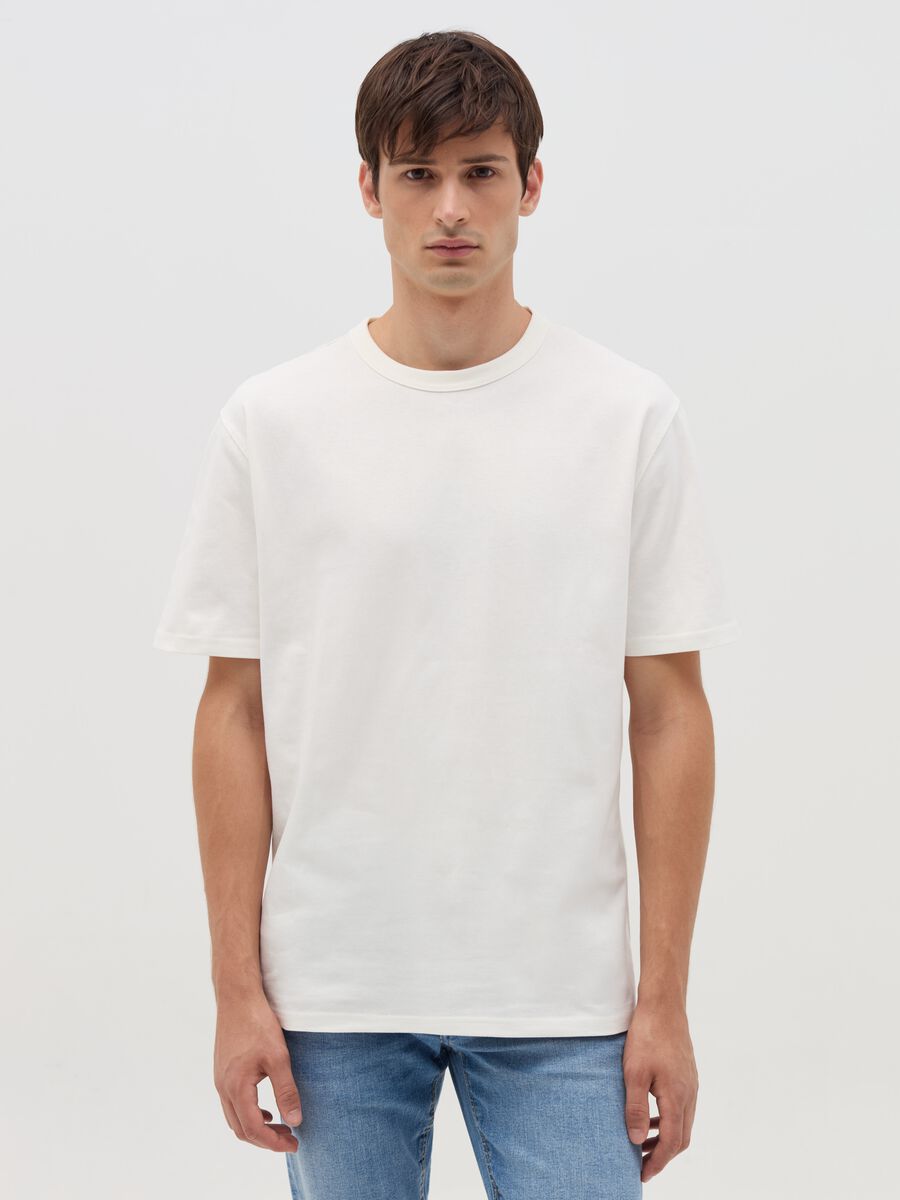 Cotton T-shirt with round neck_0