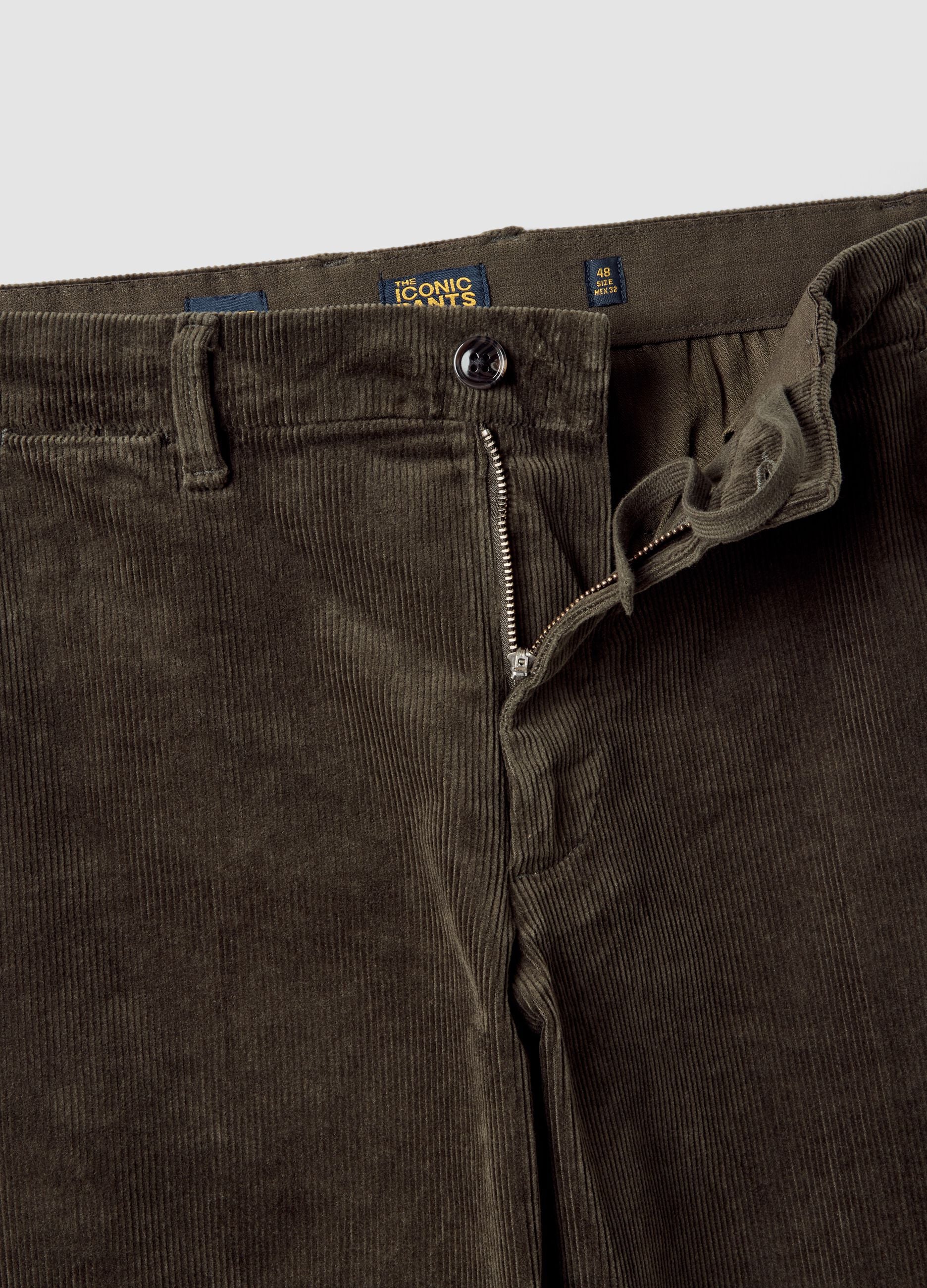 Men&rsquo;s green stretch-cotton chino trousers