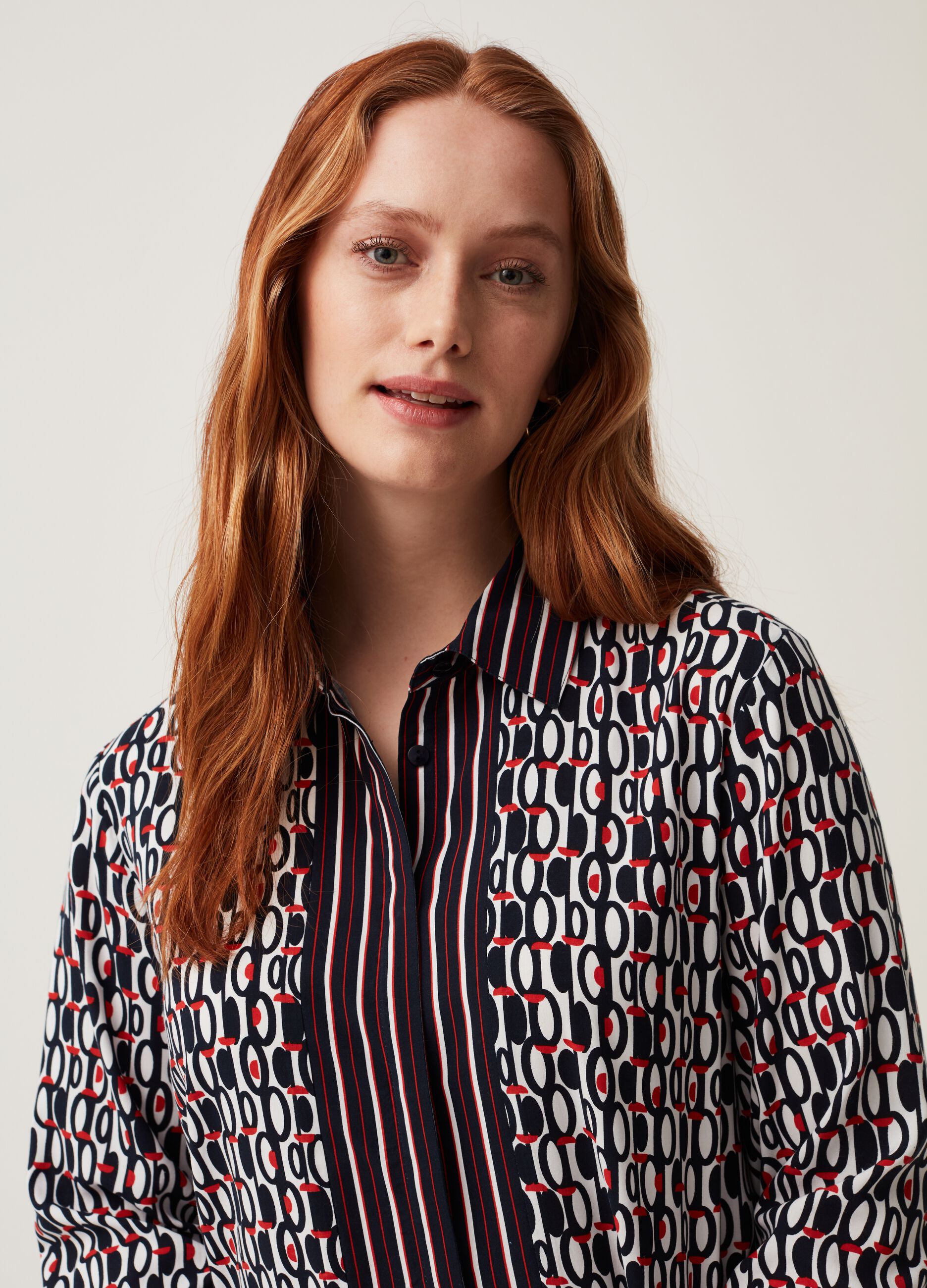 Camicia in viscosa stampa all-over Curvy MYA_0