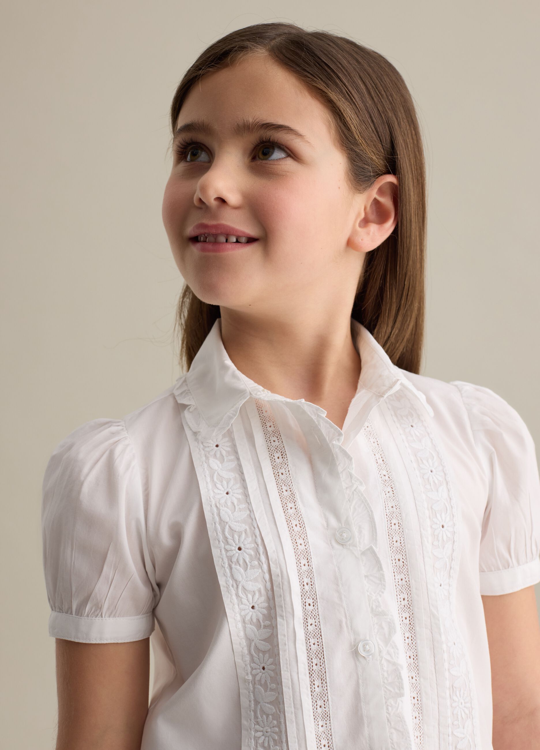 Cotton shirt with lace and floral embroidery