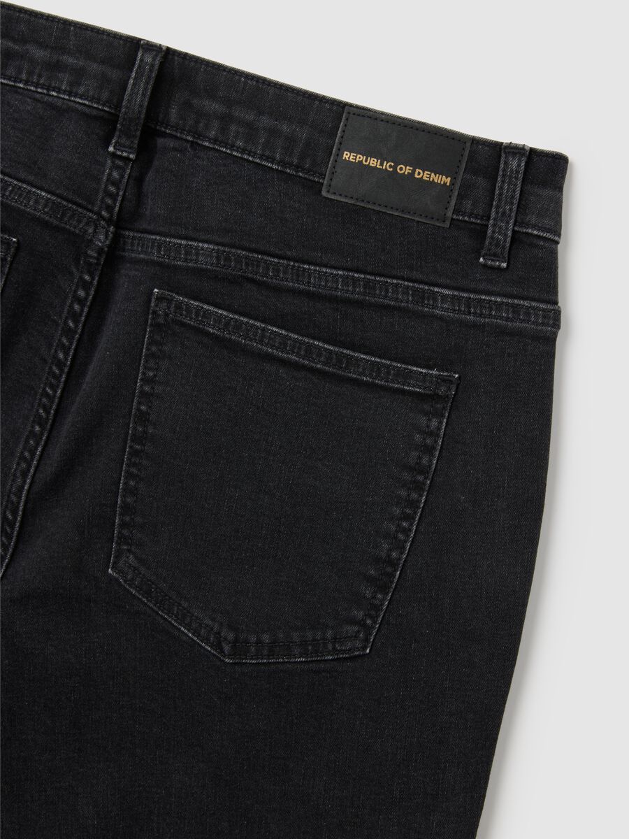 Men's Slim Fit Black Denim Jeans_5