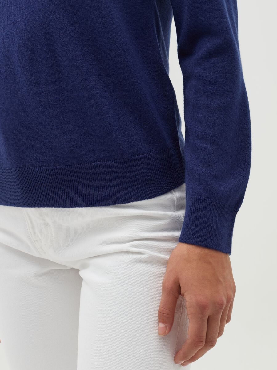 Pullover with mock neck_3